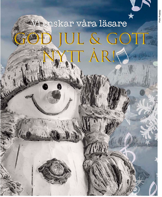 En snögubbe med glad min och klassisk vintermössa håller en kvast. Text "Vi önskar våra läsare GOD JUL & GOTT NYTT ÅR!" syns i bakgrunden, omgiven av musiknoter och vinterdekorationer.